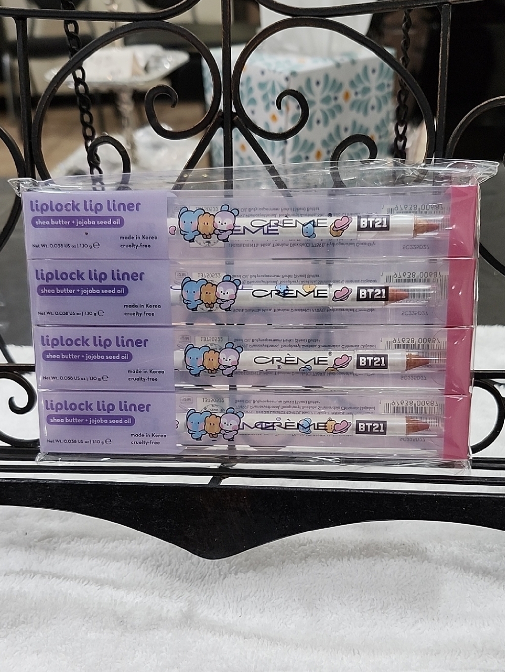 THE CREME SHOP BT21 LIPLOCK LIP LINER SET OF 4